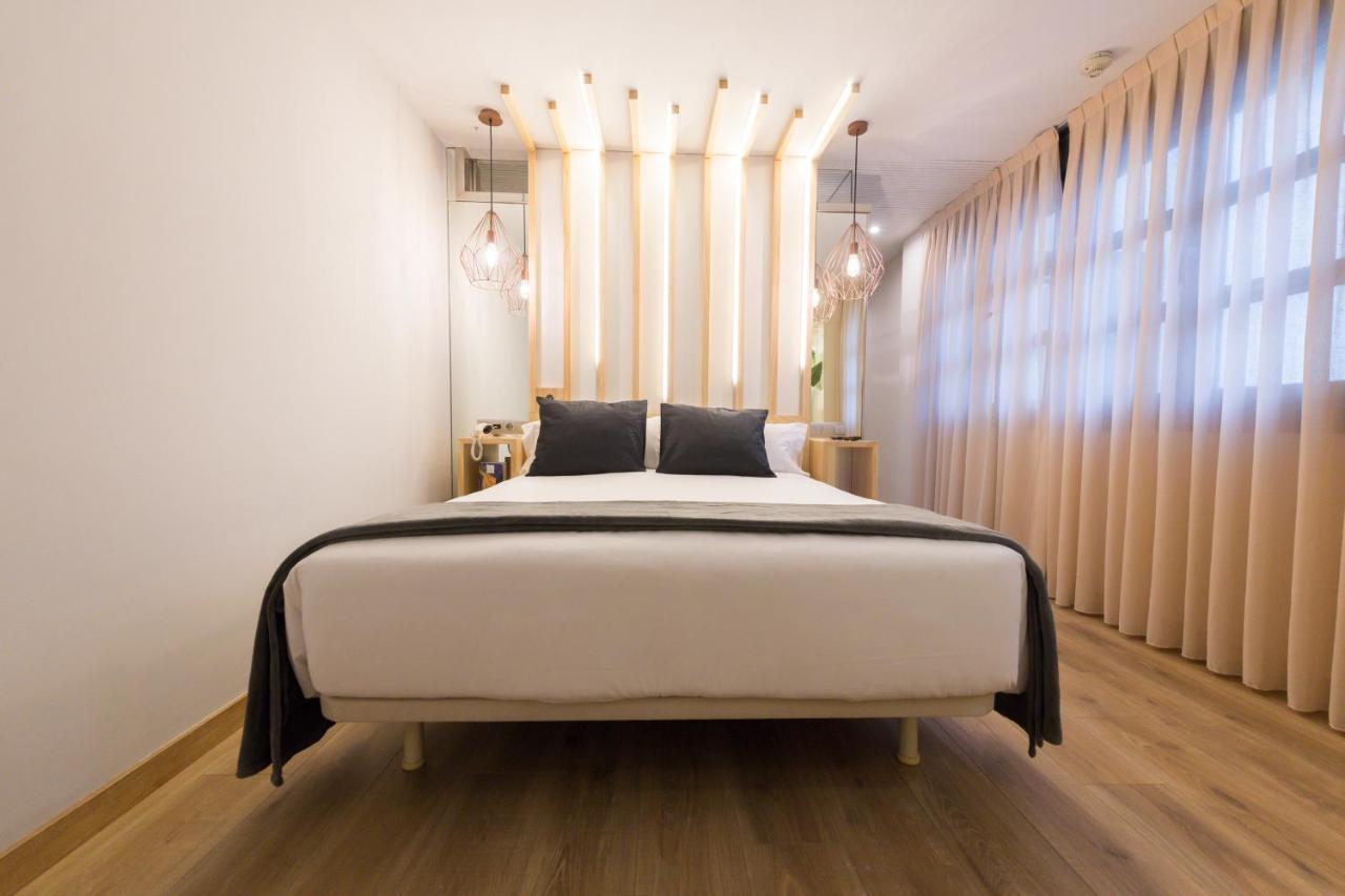 Hotel Fruela Oviedo Kültér fotó
